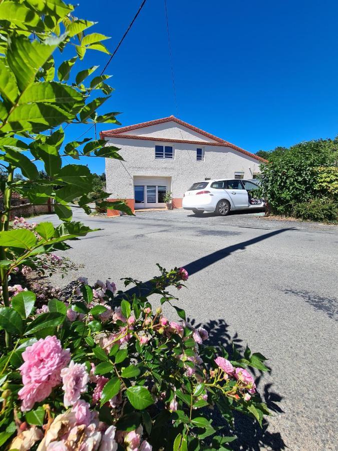 2 logements La Gelotière à 10 min du Puy du Fou Sevremont Exterior foto